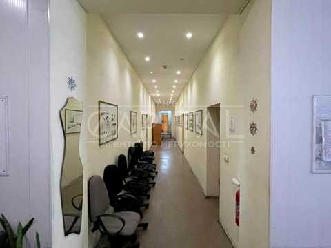 комерційна за адресою Деревообробна вул., 5-Д
