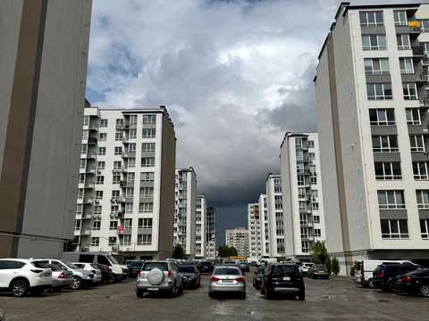 квартира за адресою Співдружності вул., 7