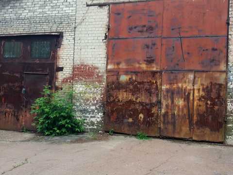 комерційна за адресою Євгена Гребінки вул., 222