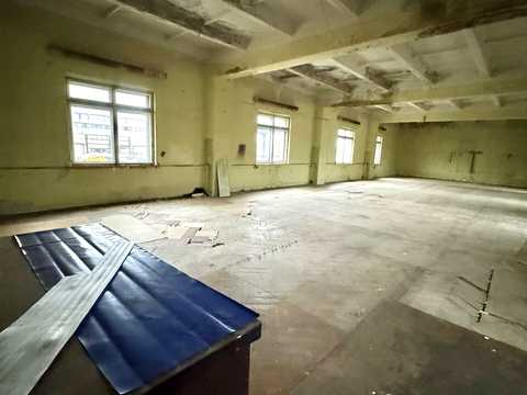 коммерческая по адресу Миколи Хвильового ул. (Леніногорська), 125