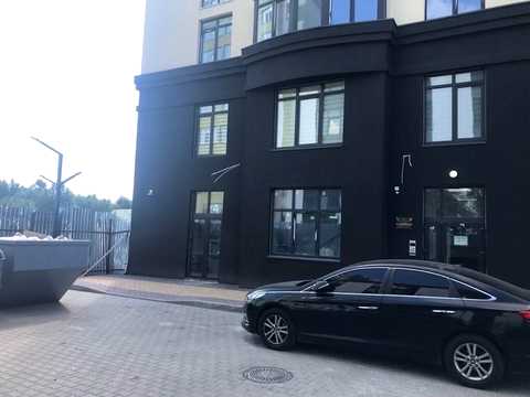 коммерческая по адресу Івана Богуна ул., 1