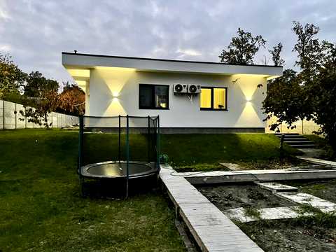 будинок за адресою Яснополянська вул., 28