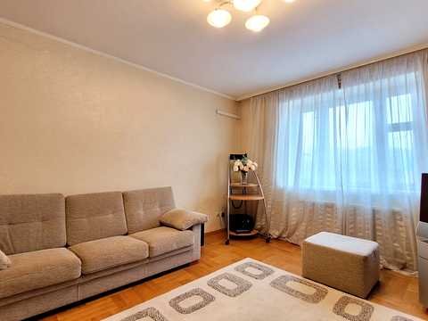 квартира по адресу Анны Ахматовой ул., 3