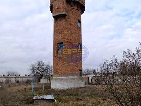 комерційна за адресою Центральна, 1