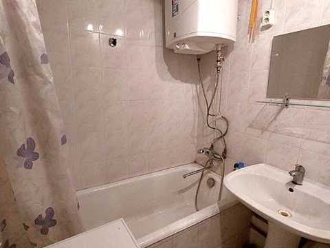 квартира за адресою Євгена Танцюри вул. (Генерала Петрова), 74/2