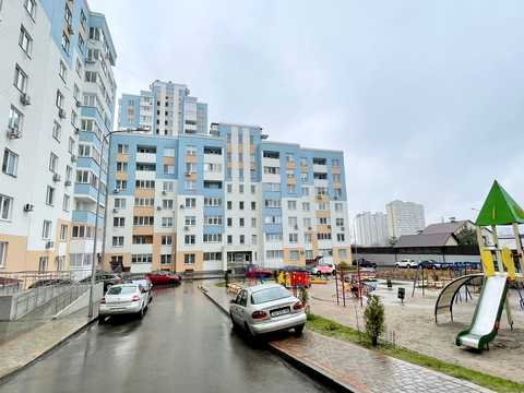 квартира за адресою Сергія Данченка вул., 32-Б
