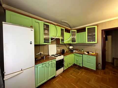 квартира за адресою Анни Ахматової вул., 43