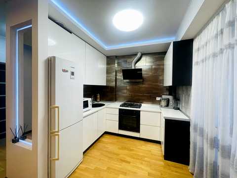 квартира за адресою Миру просп., 25