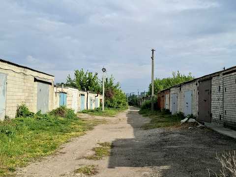 паркоместо по адресу Тополинна, 171/185