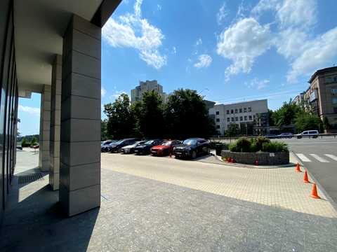 комерційна за адресою Берестейський просп. (Перемоги), 42