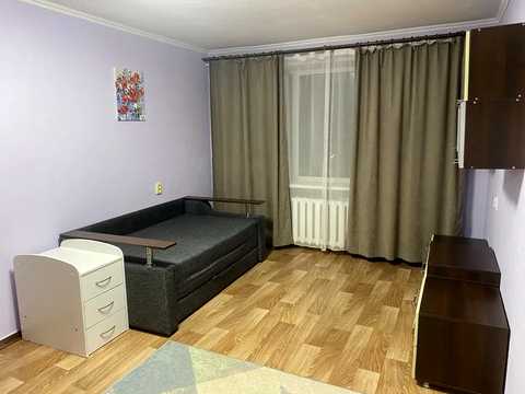 квартира за адресою Новодарницька вул., 27-А