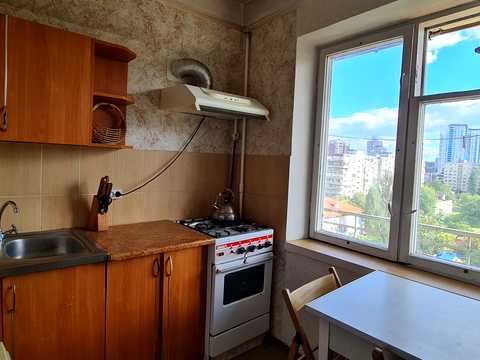 квартира за адресою Оболонський просп., 7-Б