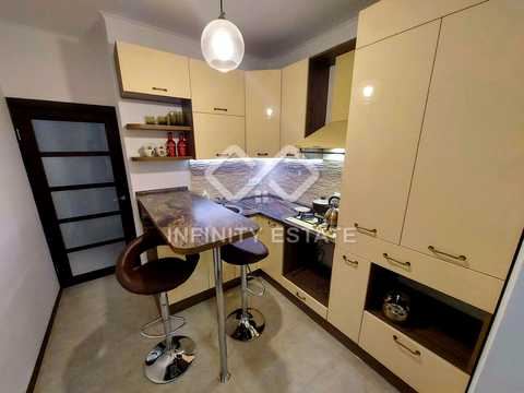 квартира за адресою Приозерний бульв., 3