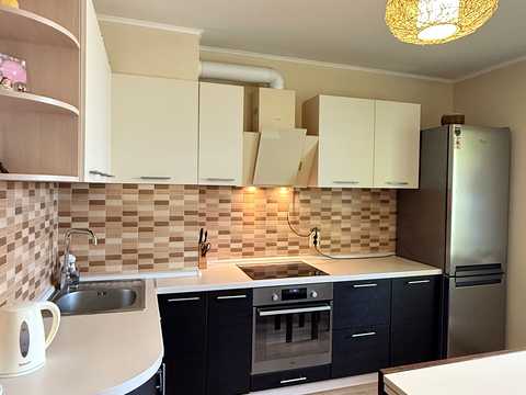 квартира за адресою Здолбунівська вул., 13