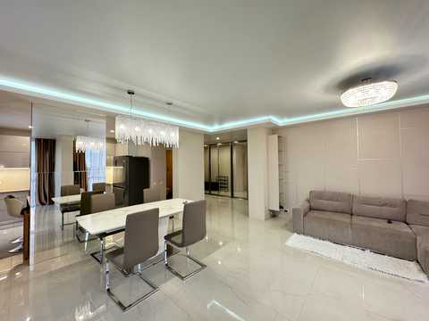 квартира за адресою Салютна вул., 2к1