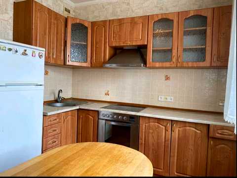квартира за адресою Здолбунівська вул., 11