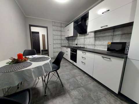 квартира за адресою Оксамитова вул., 20