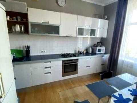 квартира за адресою Тарасівська вул., 2
