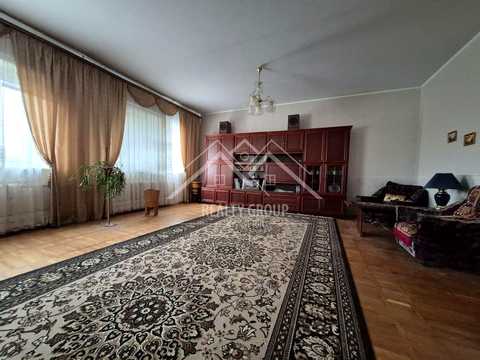 дом по адресу Родини Харченків, 70
