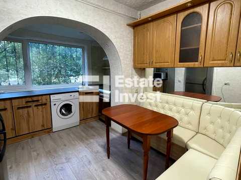 квартира за адресою Юності вул., 9