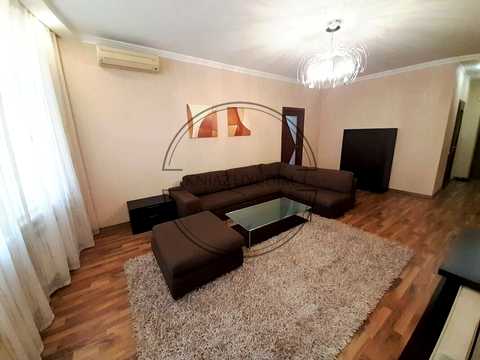 квартира за адресою Панаса Мирного вул., 17