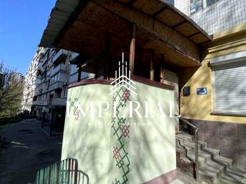 комерційна за адресою Мокра вул. (Кудряшова), 7