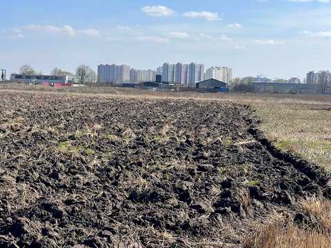 ділянка за адресою