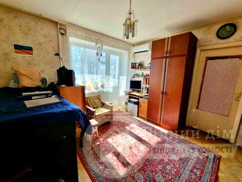 квартира за адресою Каштанова вул., 9