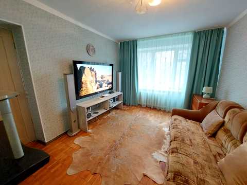 квартира за адресою Кирилівська вул. (Фрунзе), 99/1 к1