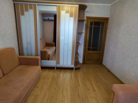 квартира за адресою Добровольців пров., 6
