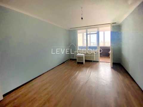 квартира за адресою Космічна вул., 4