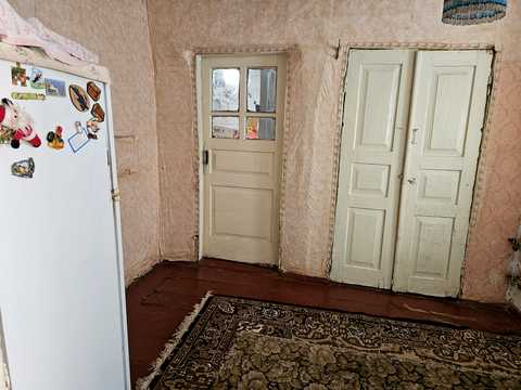 будинок за адресою с. Лубське, Лубська, 1