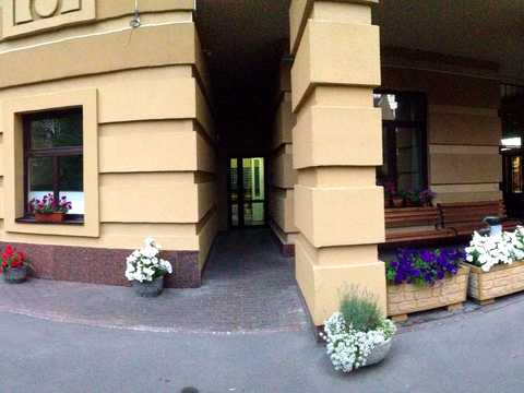 квартира за адресою В'ячеслава Чорновола вул., 27