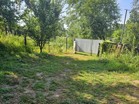 будинок за адресою с. Лубське, Лубська, 1