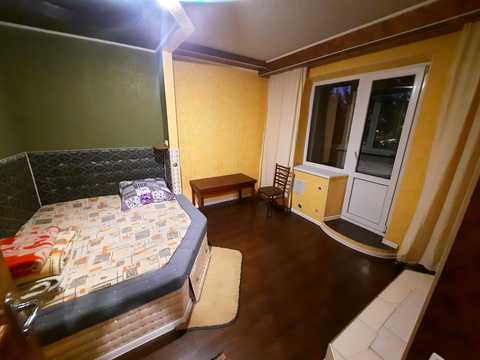 кімната за адресою Миколи Бажана просп., 9