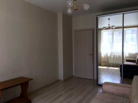 квартира за адресою Віталія Нестеренка вул. (Академіка Воробйова), 1б