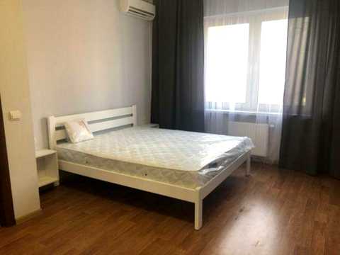 квартира по адресу Софии Русовой ул., 5-Б