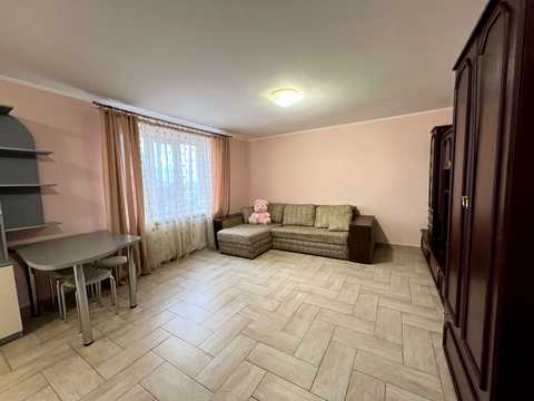 квартира за адресою Тичини вул., 20