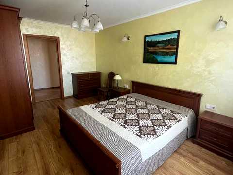 квартира по адресу Подільська ул., 102
