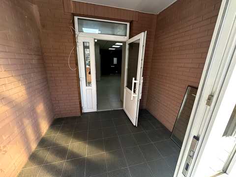 коммерческая по адресу Университетская ул., 2-Л