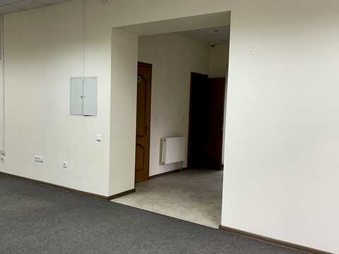 комерційна за адресою Дмитрівська вул., 52-Б