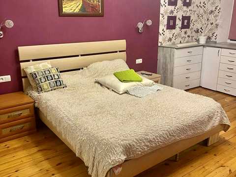 квартира за адресою Запорізька вул., 11