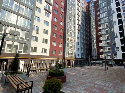 квартира по адресу Юліана Пелеша ул., (Будинок 33)