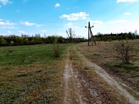 ділянка за адресою центральна