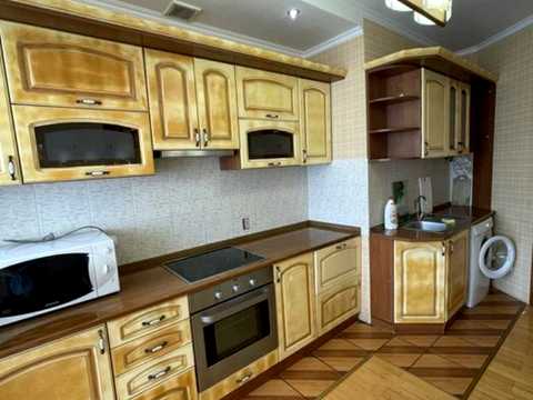 квартира за адресою Дніпровська набережна вул., 26-А