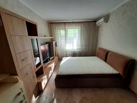 квартира за адресою Милославська вул., 45