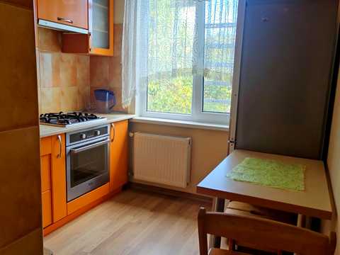 квартира за адресою Євгена Танцюри вул. (Генерала Петрова), 31