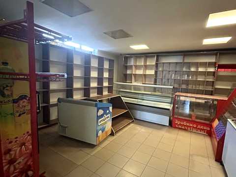 комерційна за адресою Вишнівецька, 1