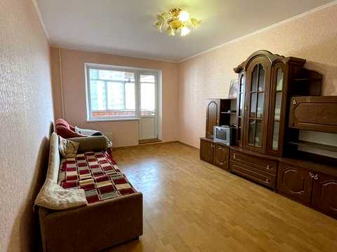 квартира за адресою Михайла Грушевського вул., 17-Б