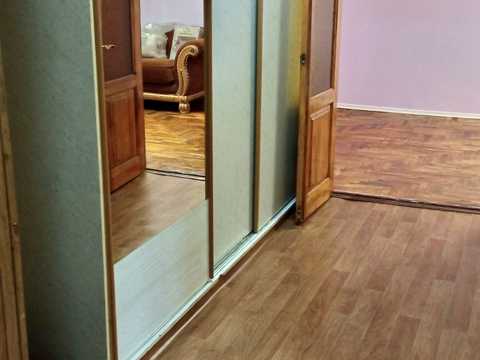 квартира за адресою Українська вул., 10